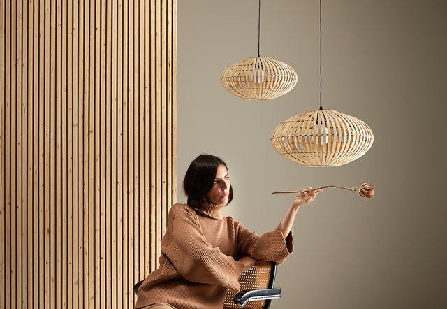 Vista frontal Lámpara colgante Any Oro pantalla bambú natural 40 y 50 cm comedor Aromas del Campo Slowdeco