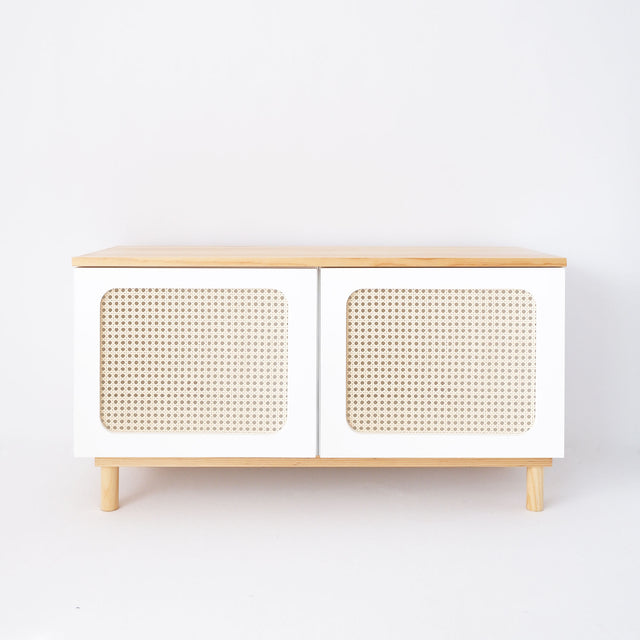 Vista frontal Mueble Auxiliar Nolla 100 cm Blanco Rejilla 2 puertas rejilla rectangular tapa madera barnizada patas madera maciza Slowdeco