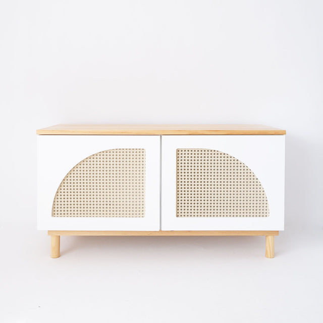 Vista frontal Mueble Auxiliar Nolla 100 cm Rejilla Curvy #70 2 puertas tapa madera barnizada patas madera maciza Slowdeco