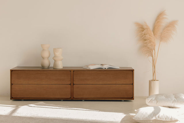 Vista frontal Mueble TV Penxat 160 cm Nogal 4 cajones apoyado suelo niveladores salón comedor Slowdeco