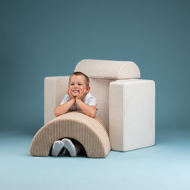 Vista frontal Set de Juego Arcoíris Blanco roto Pana niño Wigiwama Slowdeco