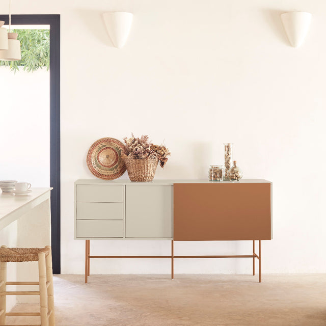 Vista frontal aparador Nube 180 cm Teja salón Slowdeco