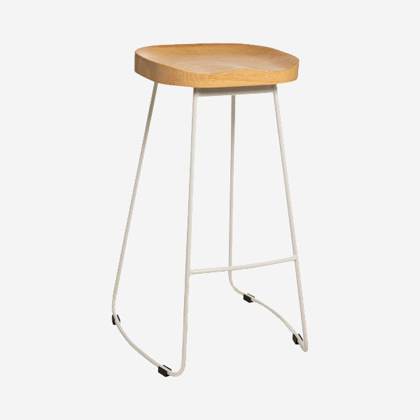 Taburete bajo madera Pau estructura blanco/negro Som Casa