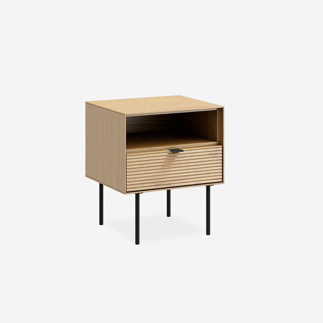 Mesita de noche un cajón baja 40cm Bambar Som Casa