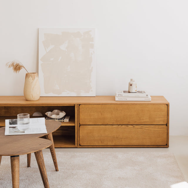 Mueble Auxiliar de 80 cm Roble Natural 2 cajones apoyado suelo salón Slowdeco