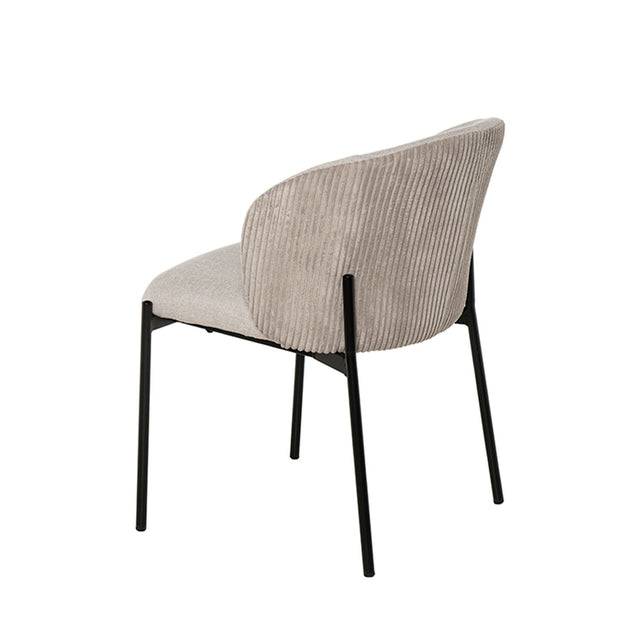 Silla tapizada beige Fana