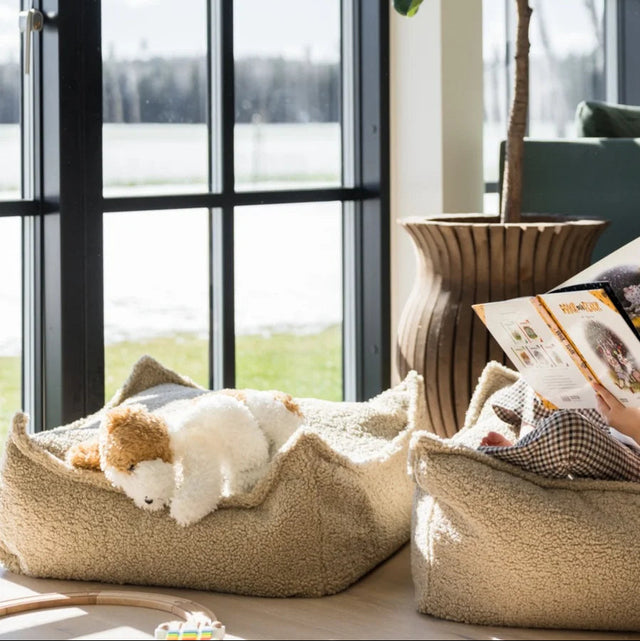Otomana de la cuadrícula de galletas
