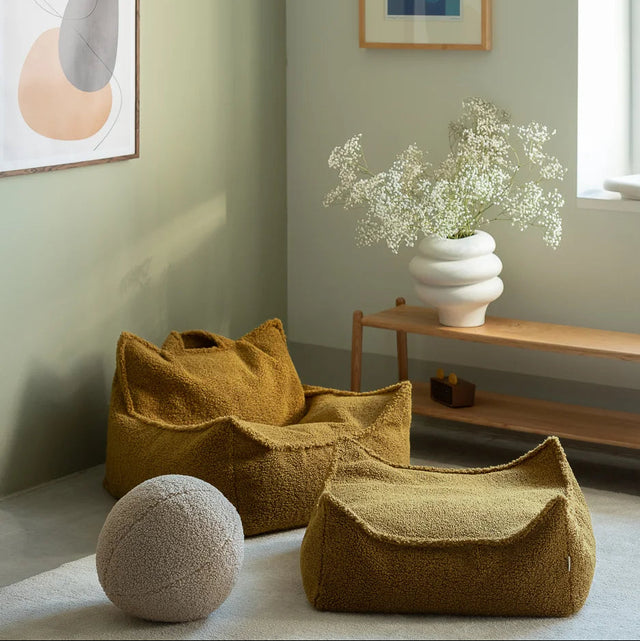 Silla de bolsas de frijol de arce y set otomano