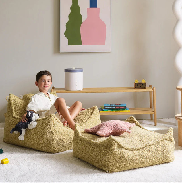 Silla de bolsas de beans y set otomano