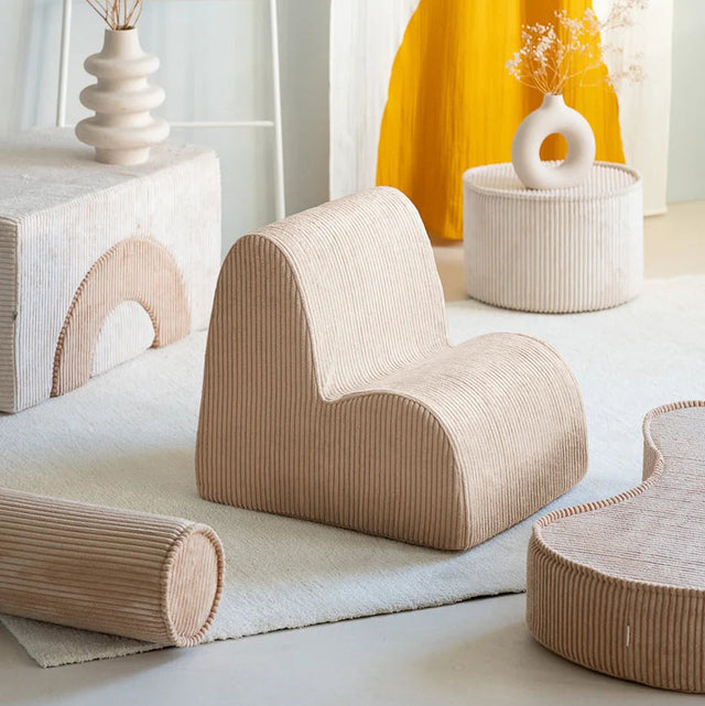 Silla de nube de azúcar morena