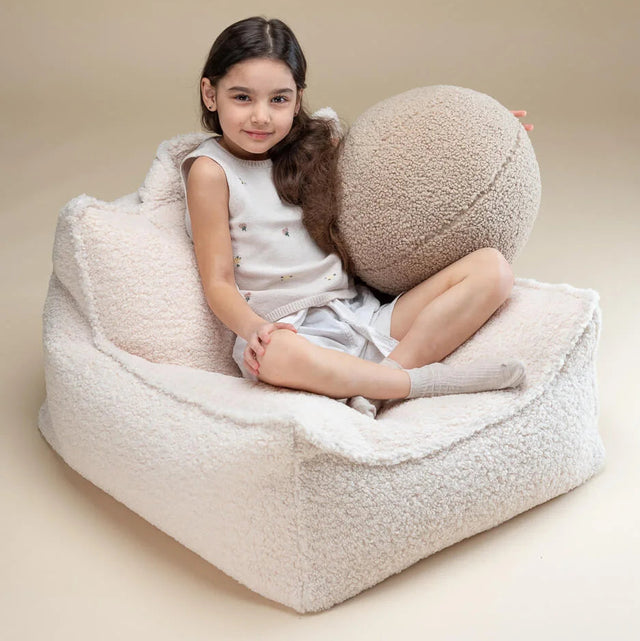 Silla de bolsa de frijoles blancos crema