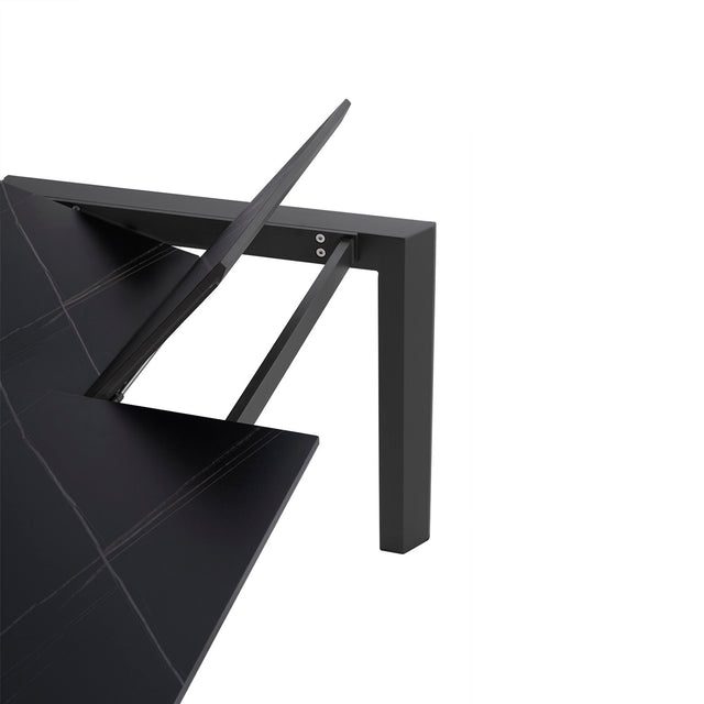 Mesa de Comedor Lisa Ext Metal | detalle de diseño | Somcasa Vlc | 00MS203268 | imagen 3