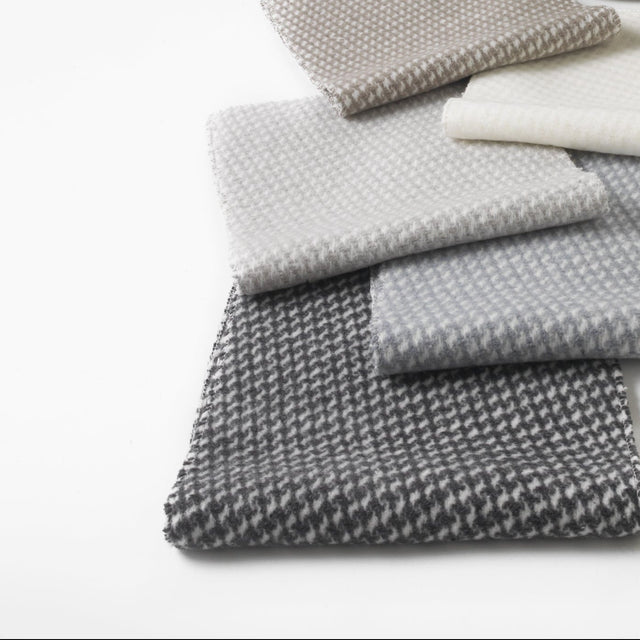 Manta Ruby Gris Claro