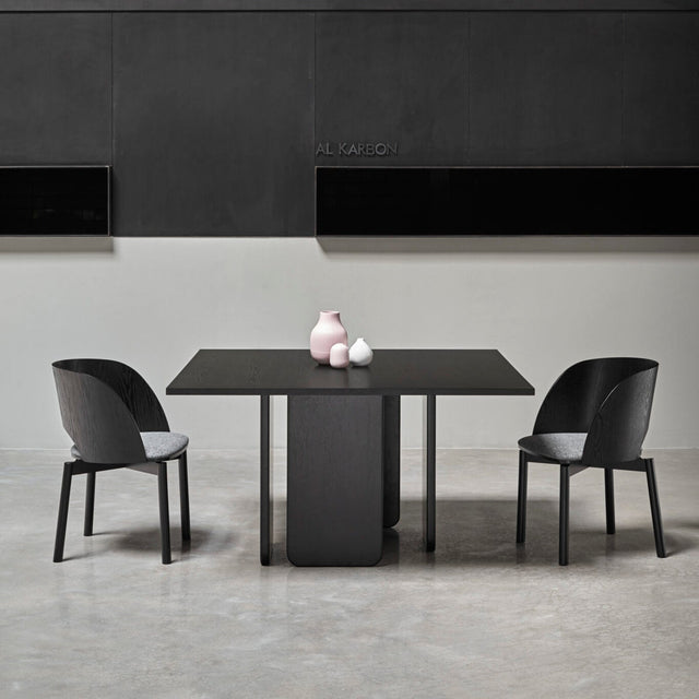 Mesa de Comedor Cuadrada Arq 137 Negra