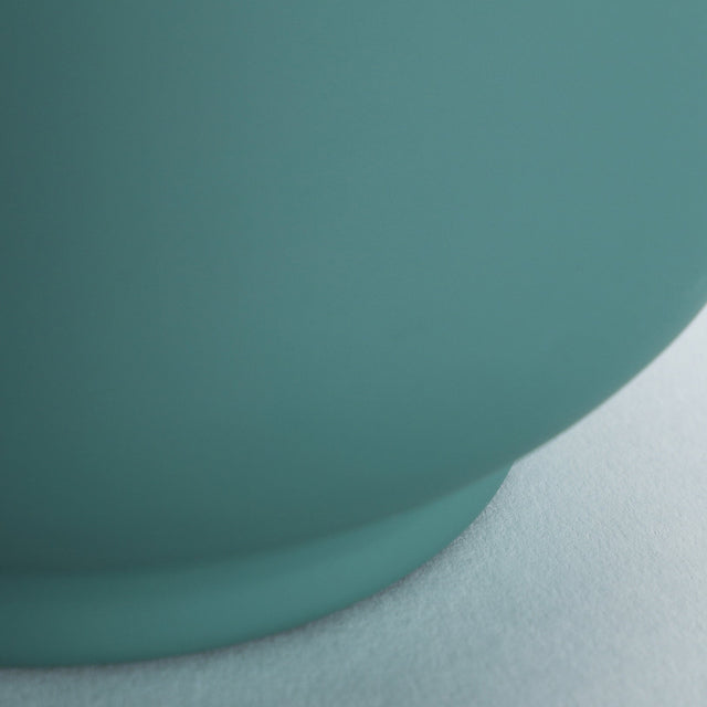 Vista acabado base Jarrón Skara en vidrio verde Kodu Homedesign Slowdeco