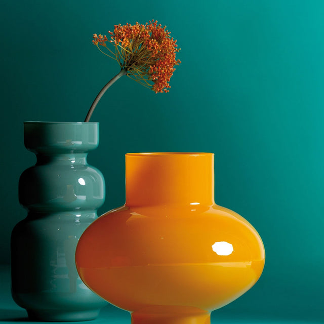 Vista detalle Jarrón Atif en vidrio color naranja decoración Kodu Homedesign Slowdeco