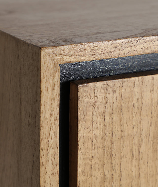 Vista detalle aparador Osby 170 cm Madera Mindi homedesign Slowdeco