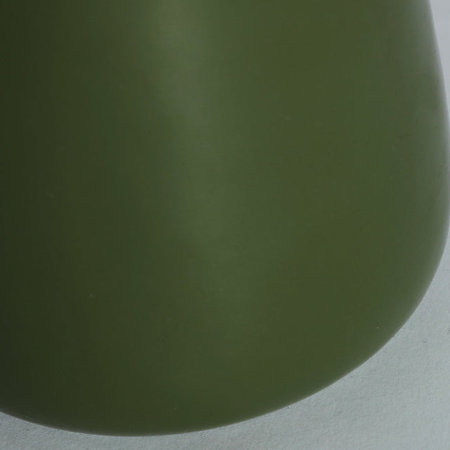 Vista detalle base verde Lámpara de Sobremesa Montalcino Vidrio en color blanco combinado con color verde Kodu Homedesign Vical Slowdeco