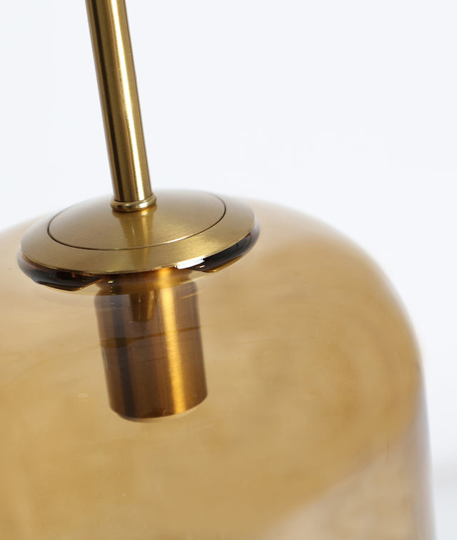 Vista detalle superior lámpara de Techo Iraide dorada Kodu Homedesign VICAL Slowdeco