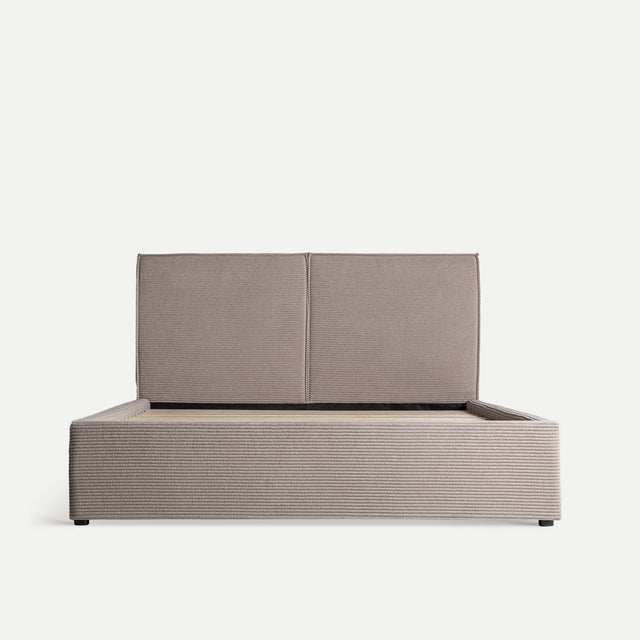 Vista frontal Cama Tapizada Pana Beige - lamas madera de pino Kodu Homedesign Slowdeco