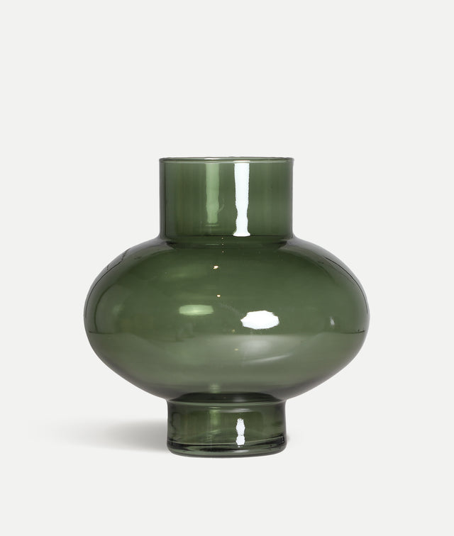 Vista frontal vaso Ghalea de vidrio verde Kodu Homedesign Slowdeco