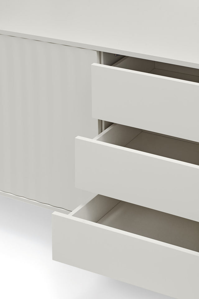 Vista lateral detalle aparador sierra 210 cm blanco 3 cajones abiertos Teulat Slowdeco