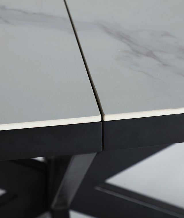 Vista lateral detalle tapa junta Mesa de Comedor Extensible Rectangular Droux 180 - 220 cm con estructura de hierro y tapa en madera DM y cerámica  Kodu Homedesign Slowdeco