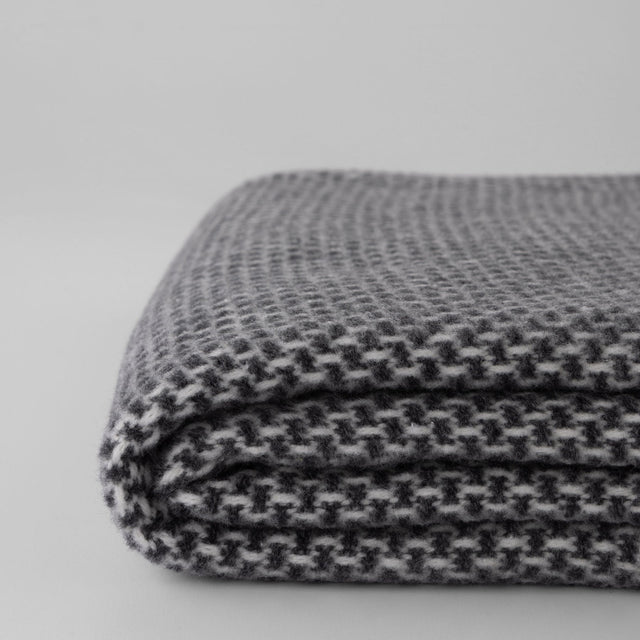 Manta Zen Gris Oscuro