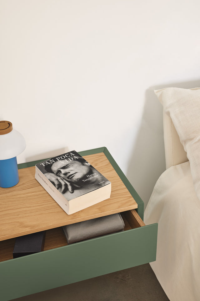 Mesita de Noche Flotante Arista 50