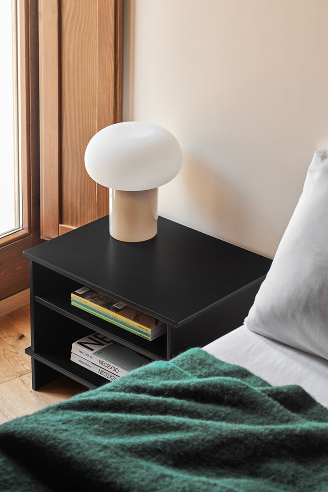 Mesita de Noche Inari 54