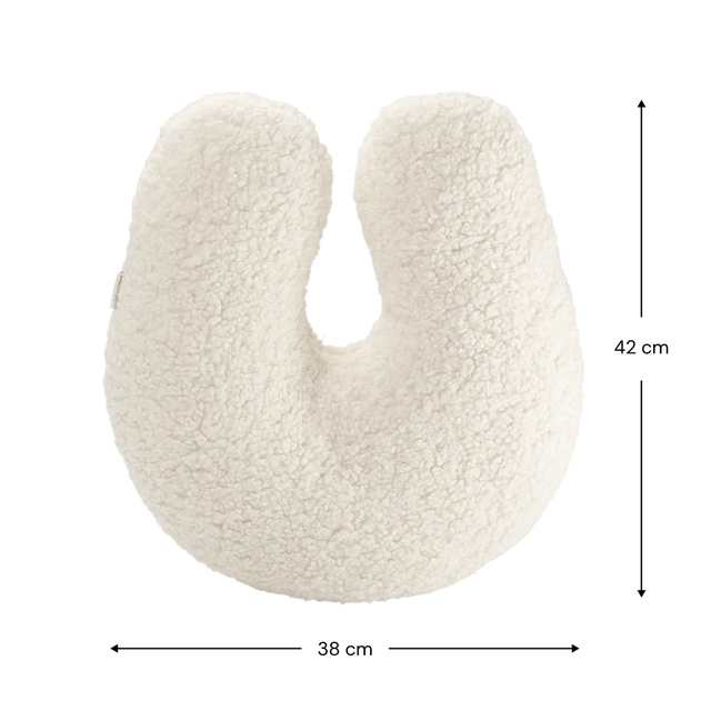 Almohada de color blanco crema